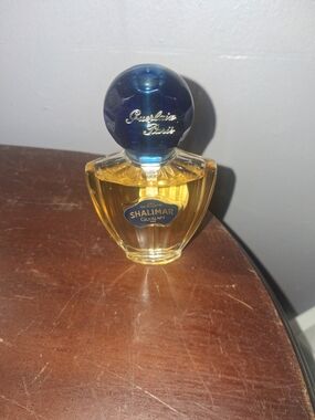 GUERLAIN Shalimar Eau de Toilette in Blue and Gold